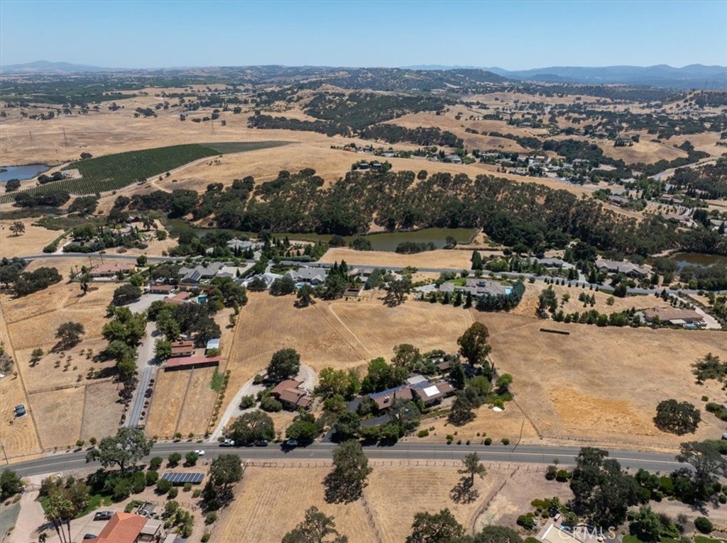 1981 Barley Grain Road Paso Robles, CA 93446 - Photo 69 of 71