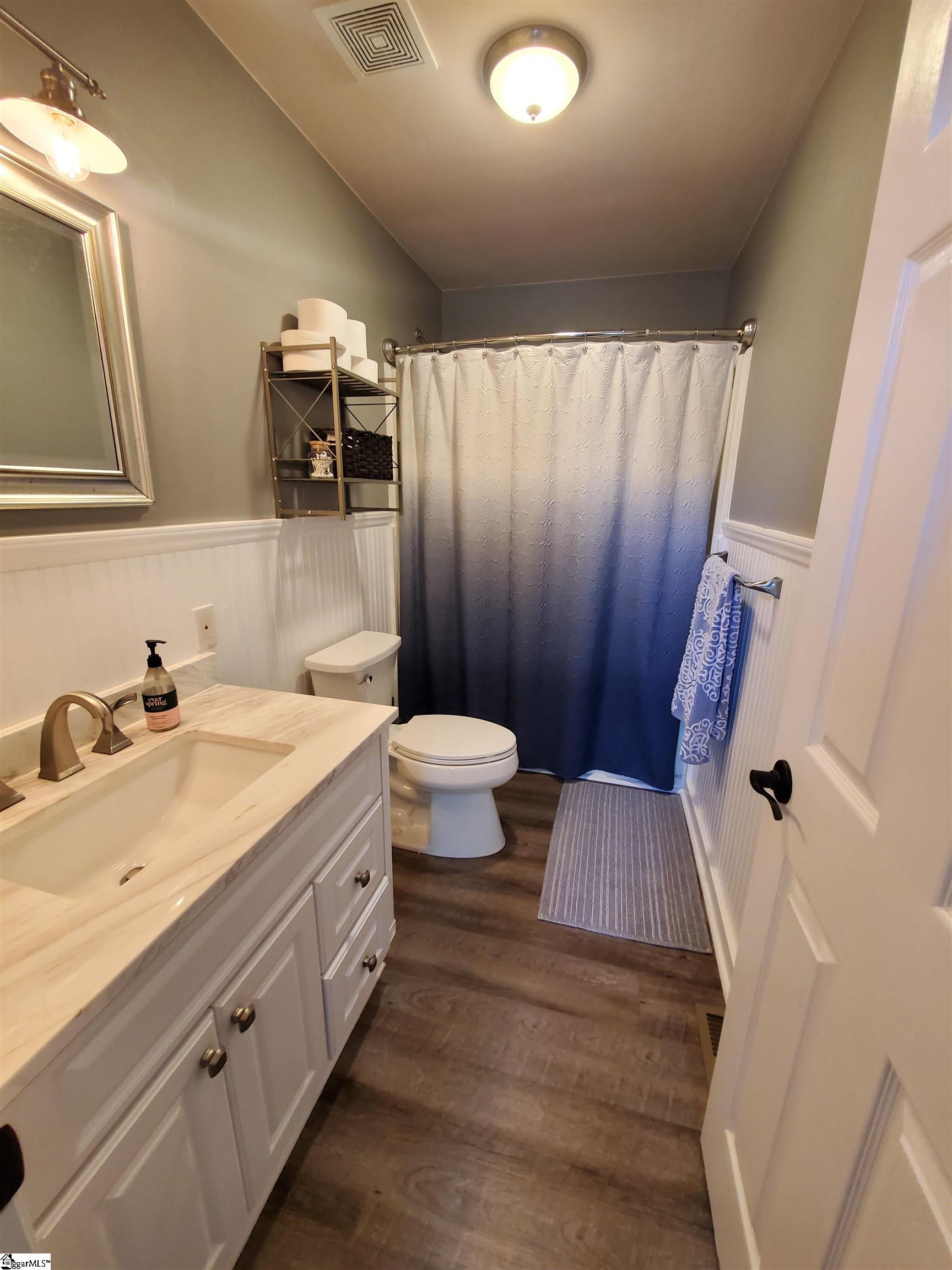 419 Wood Road Taylors, SC 29687 - Photo 9 of 18