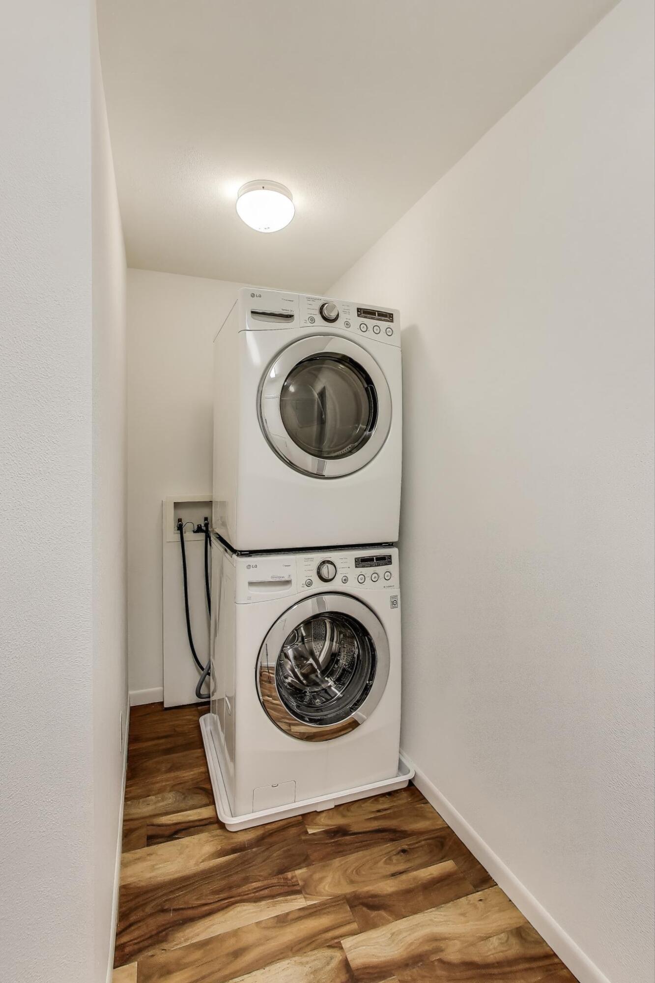 1009 Lake George Drive Hobart, IN 46342 - Photo 29 of 73 1333x2000