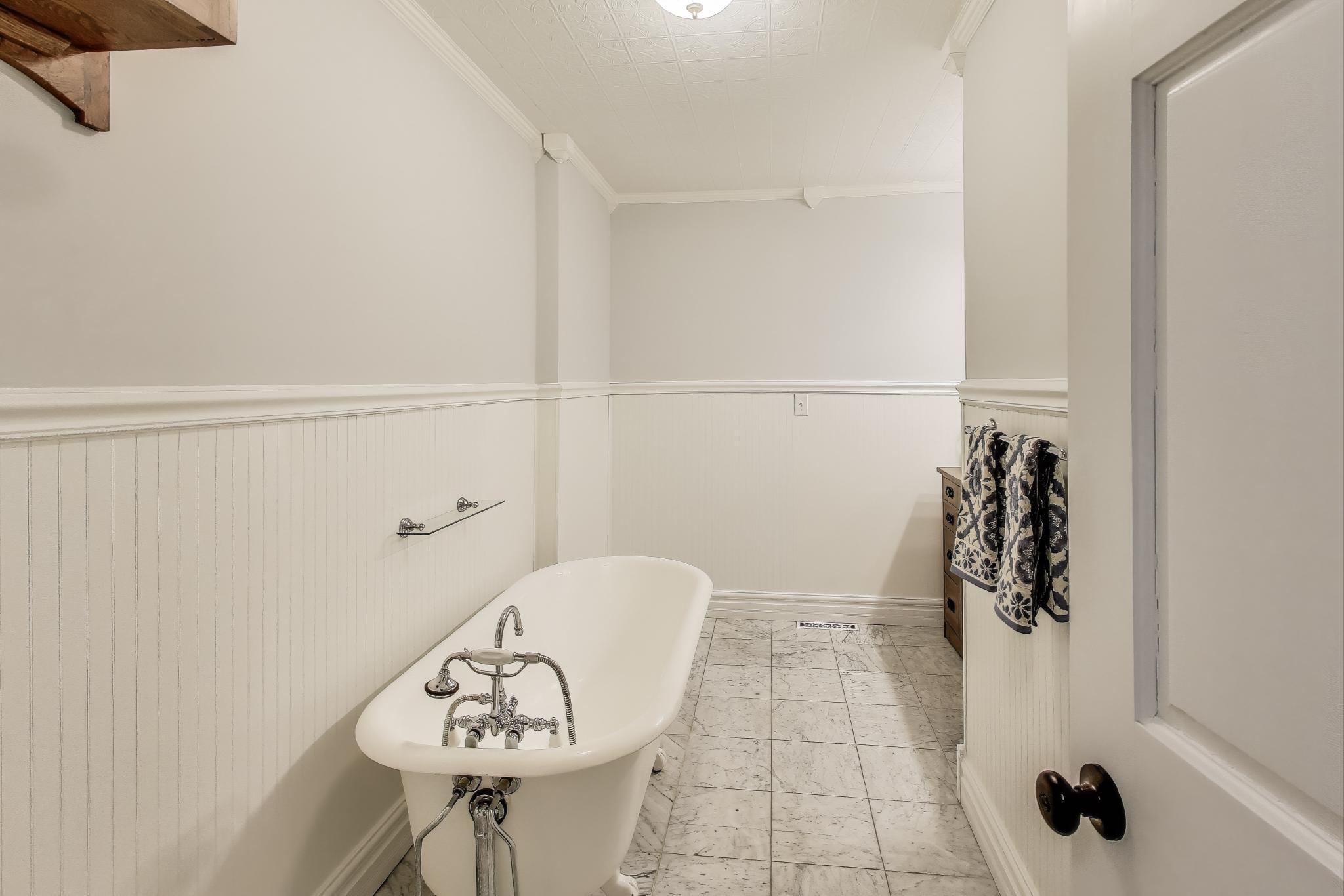 1009 Lake George Drive Hobart, IN 46342 - Photo 34 of 73 2048x1366