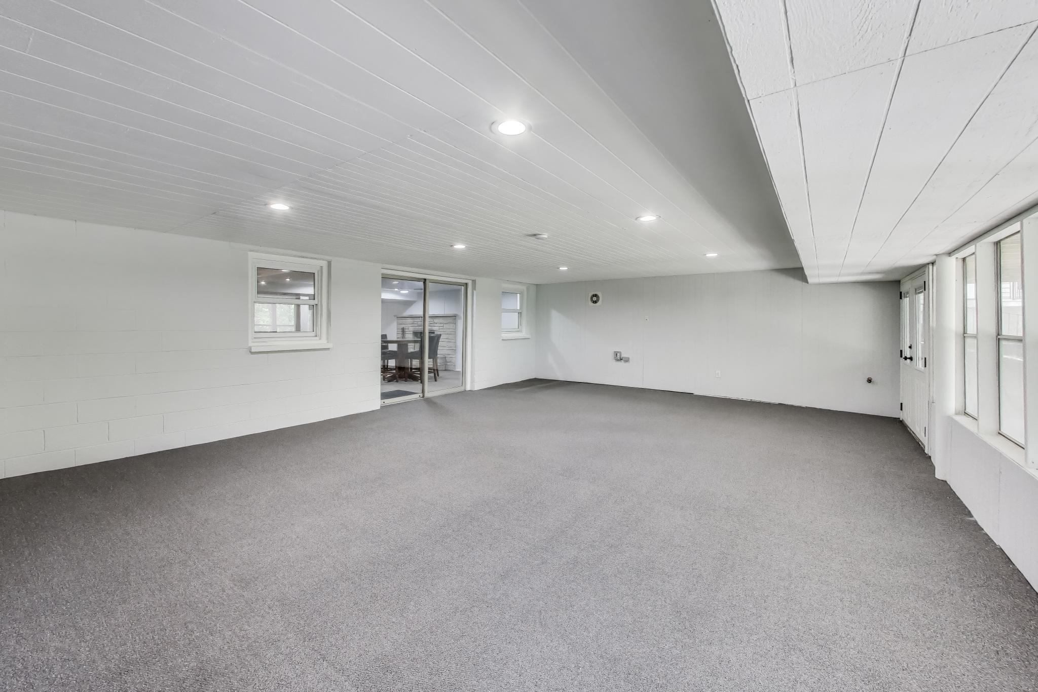 1009 Lake George Drive Hobart, IN 46342 - Photo 38 of 73 a view of empty room