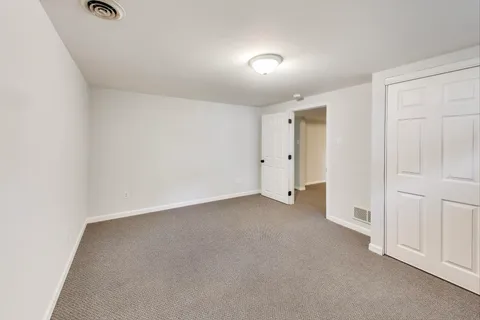 $475,000 | 1009 Lake George Drive, Hobart, IN 46342