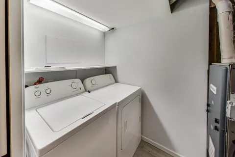 $475,000 | 1009 Lake George Drive, Hobart, IN 46342