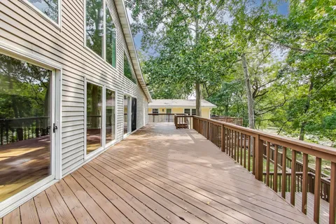 $475,000 | 1009 Lake George Drive, Hobart, IN 46342