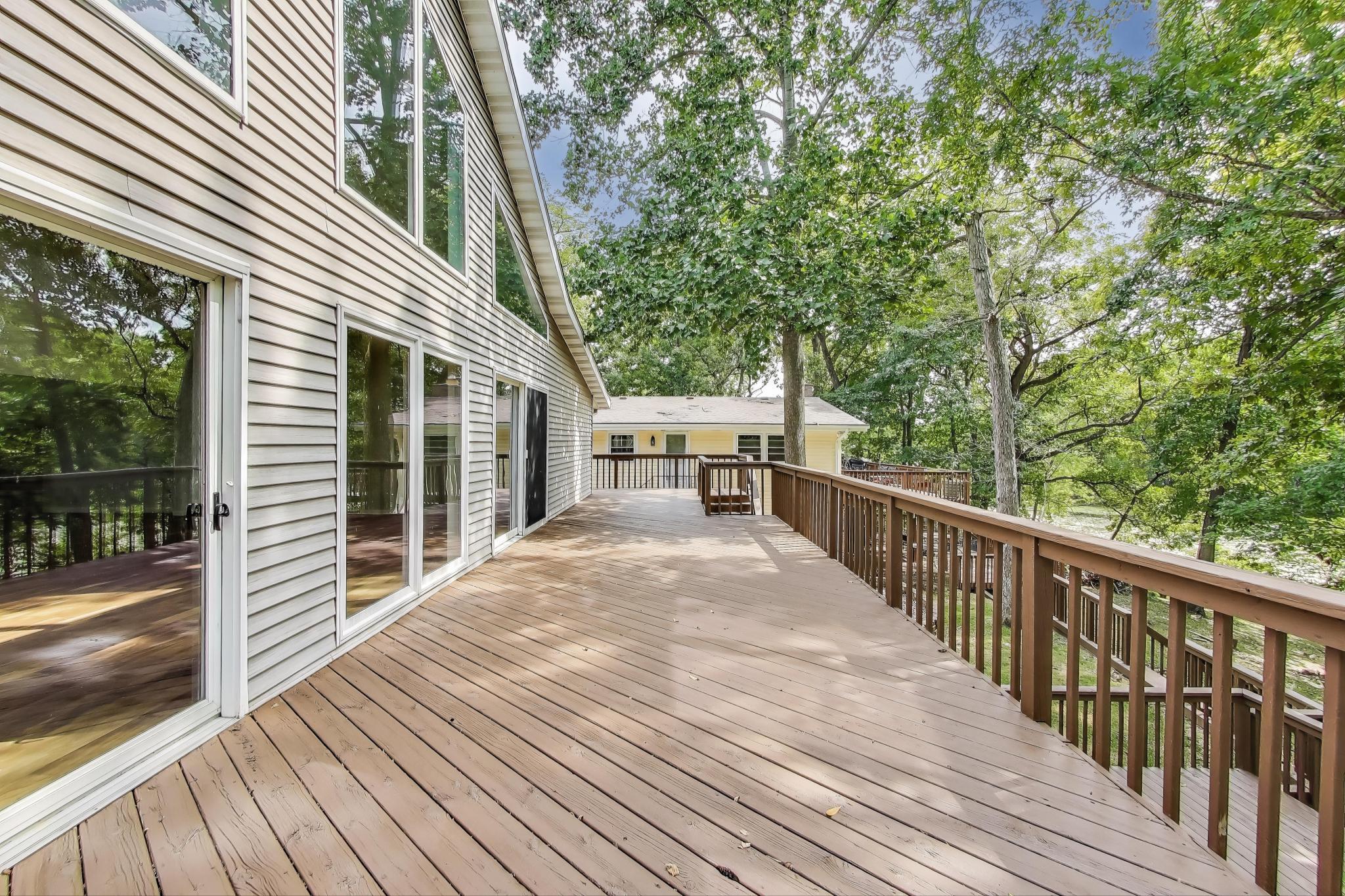 1009 Lake George Drive Hobart, IN 46342 - Photo 57 of 73 2048x1365