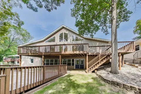 $475,000 | 1009 Lake George Drive, Hobart, IN 46342