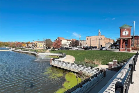 $475,000 | 1009 Lake George Drive, Hobart, IN 46342