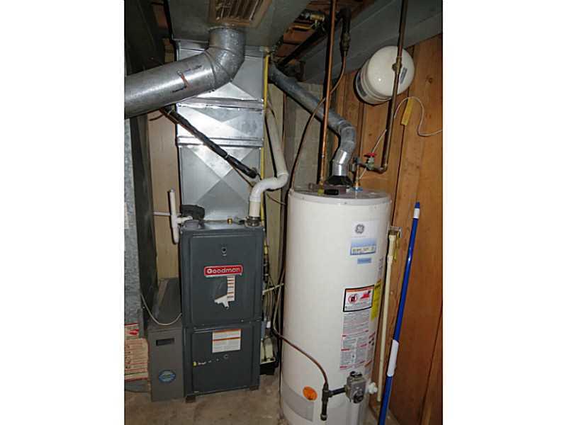 125 Rangley Drive Pittsburgh, PA 15209 - Photo 24 of 24 Other. Hi-ef furnace