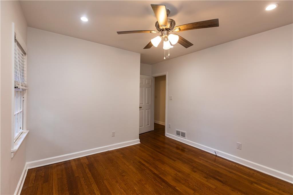 1392 Lively Ridge Road Northeast Atlanta, GA 30329 - Photo 19 of 41