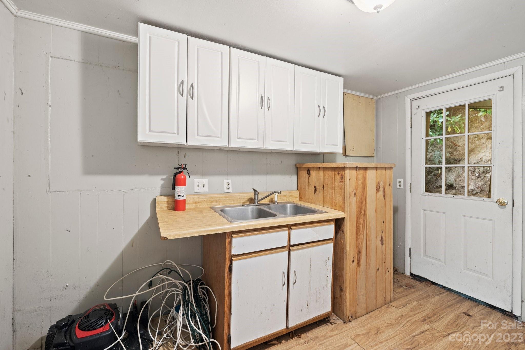 7019 Crabtree Road Spruce Pine, NC 28777 - Photo 15 of 37 Gallery Image 15