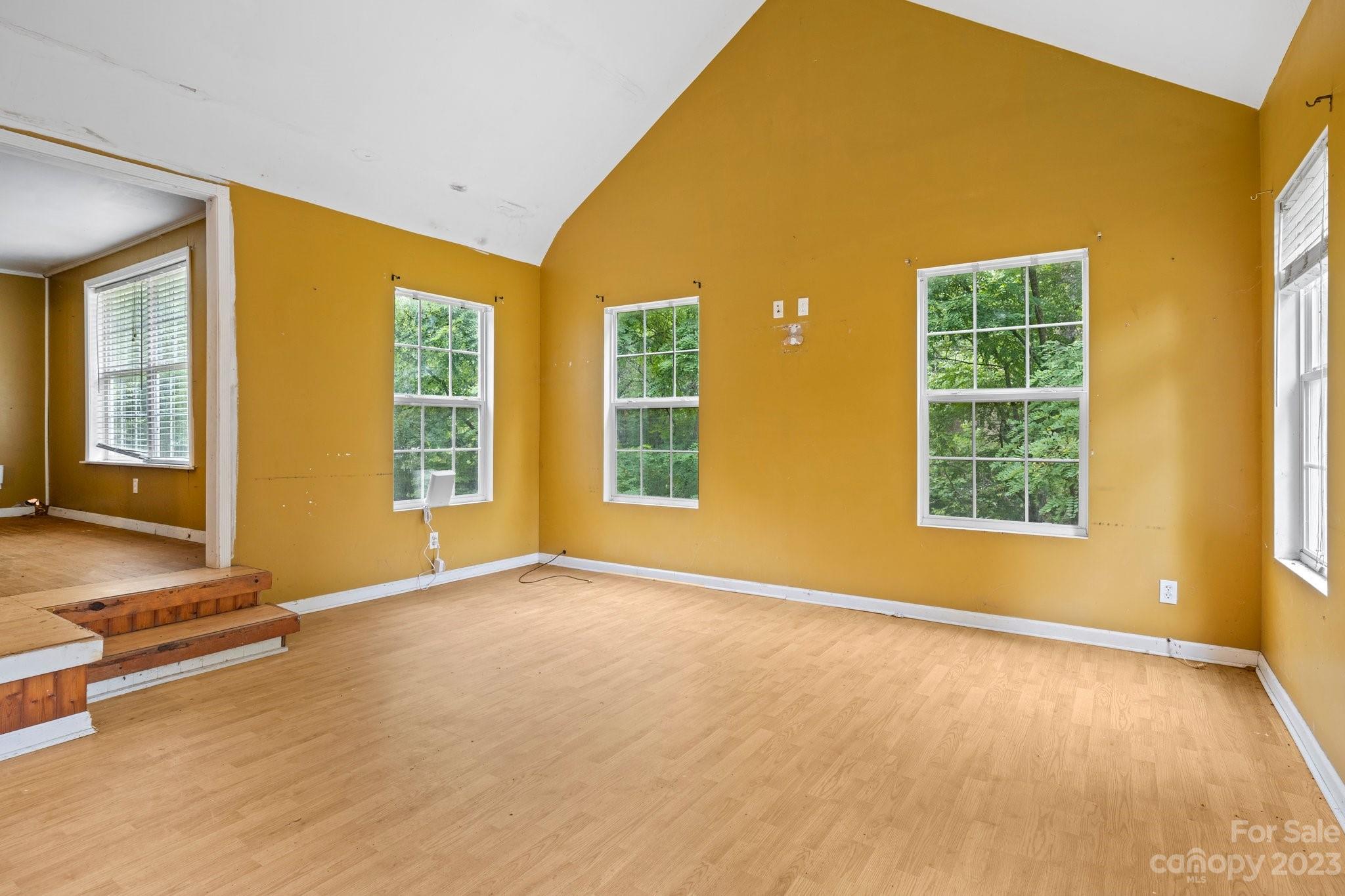 7019 Crabtree Road Spruce Pine, NC 28777 - Photo 10 of 37 Gallery Image 10