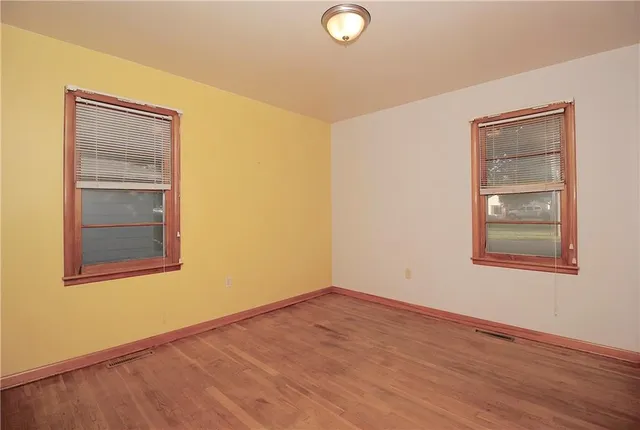 $140,000 | 263 Kaw Avenue, Garnett, KS 66032