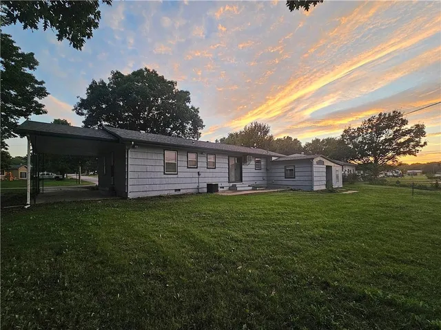 $140,000 | 263 Kaw Avenue, Garnett, KS 66032