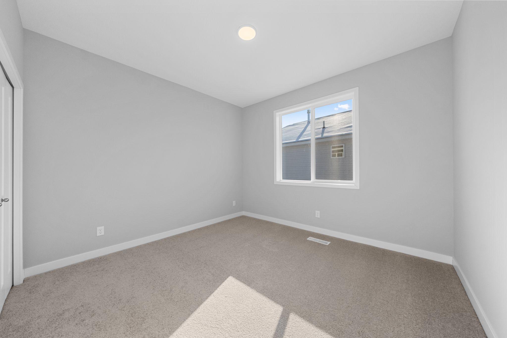 2110 Ridgepointe Drive Hastings, MN 55033 - Photo 6 of 25