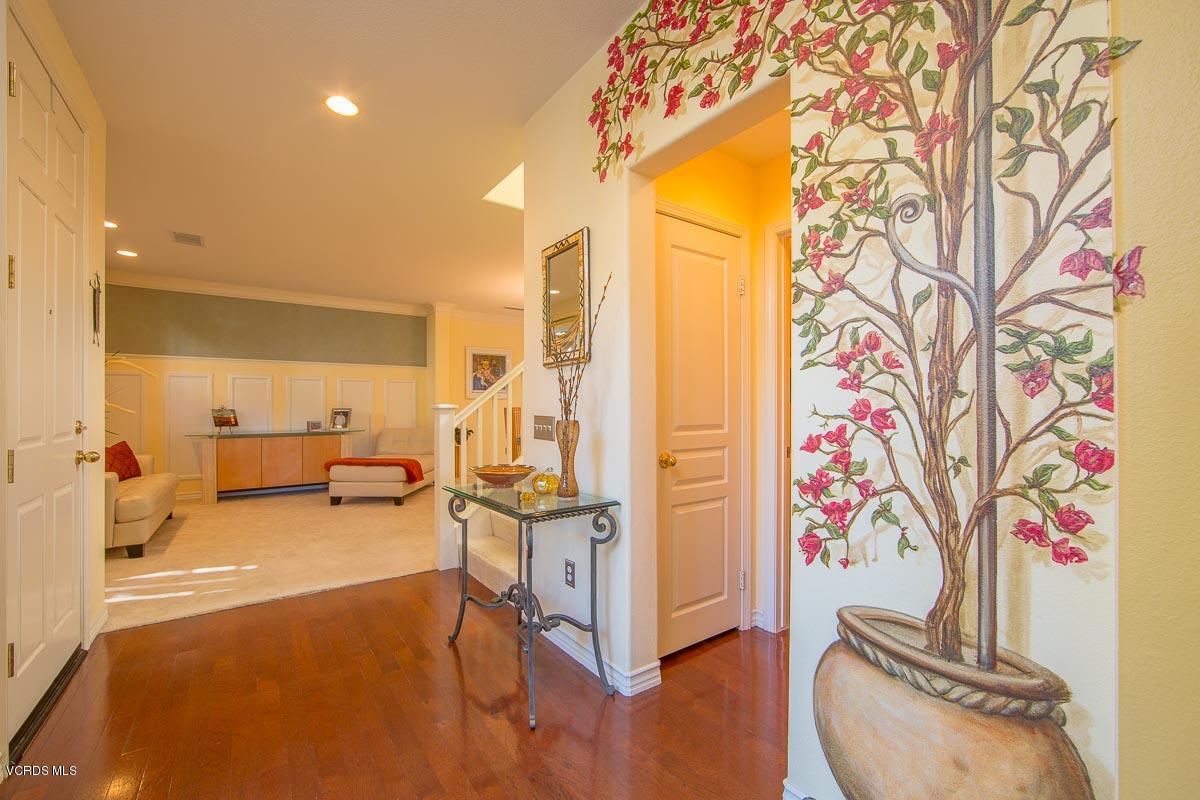 145 Park Hill Road Simi Valley, CA 93065 - Photo 14 of 49 145ParkHill-14
