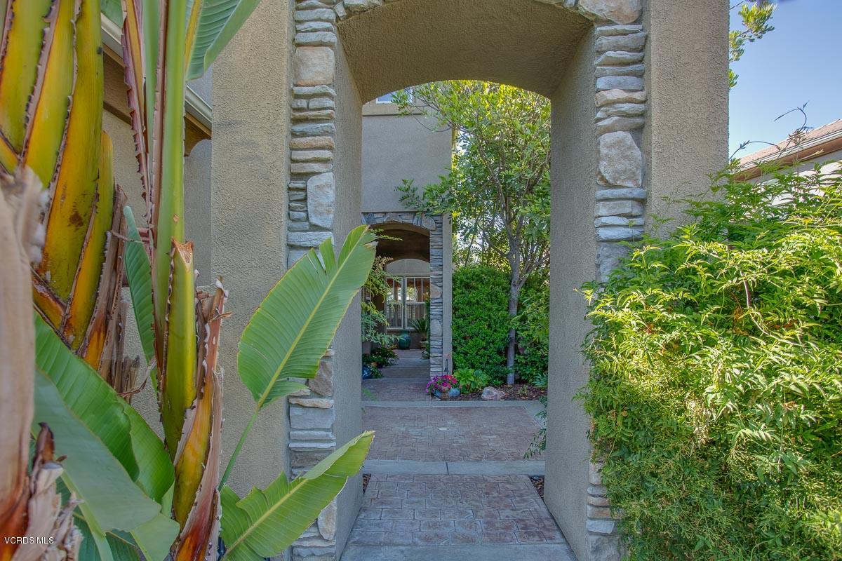 145 Park Hill Road Simi Valley, CA 93065 - Photo 4 of 49 145ParkHill-4