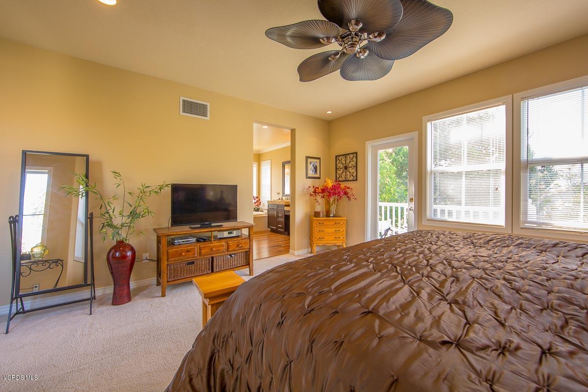 145 Park Hill Road Simi Valley, CA 93065 - Photo 38 of 49 145ParkHill-38