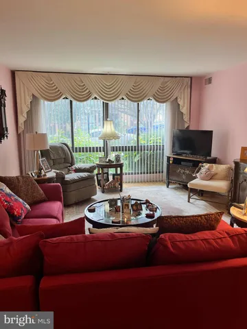 $149,990 | 7600 Roosevelt Boulevard, Unit 212, Philadelphia, PA 19152