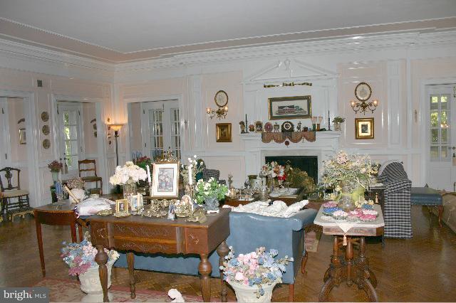 1409 Ridge Road Lancaster, PA 17603 - Photo 6 of 10 Gallery Image 6