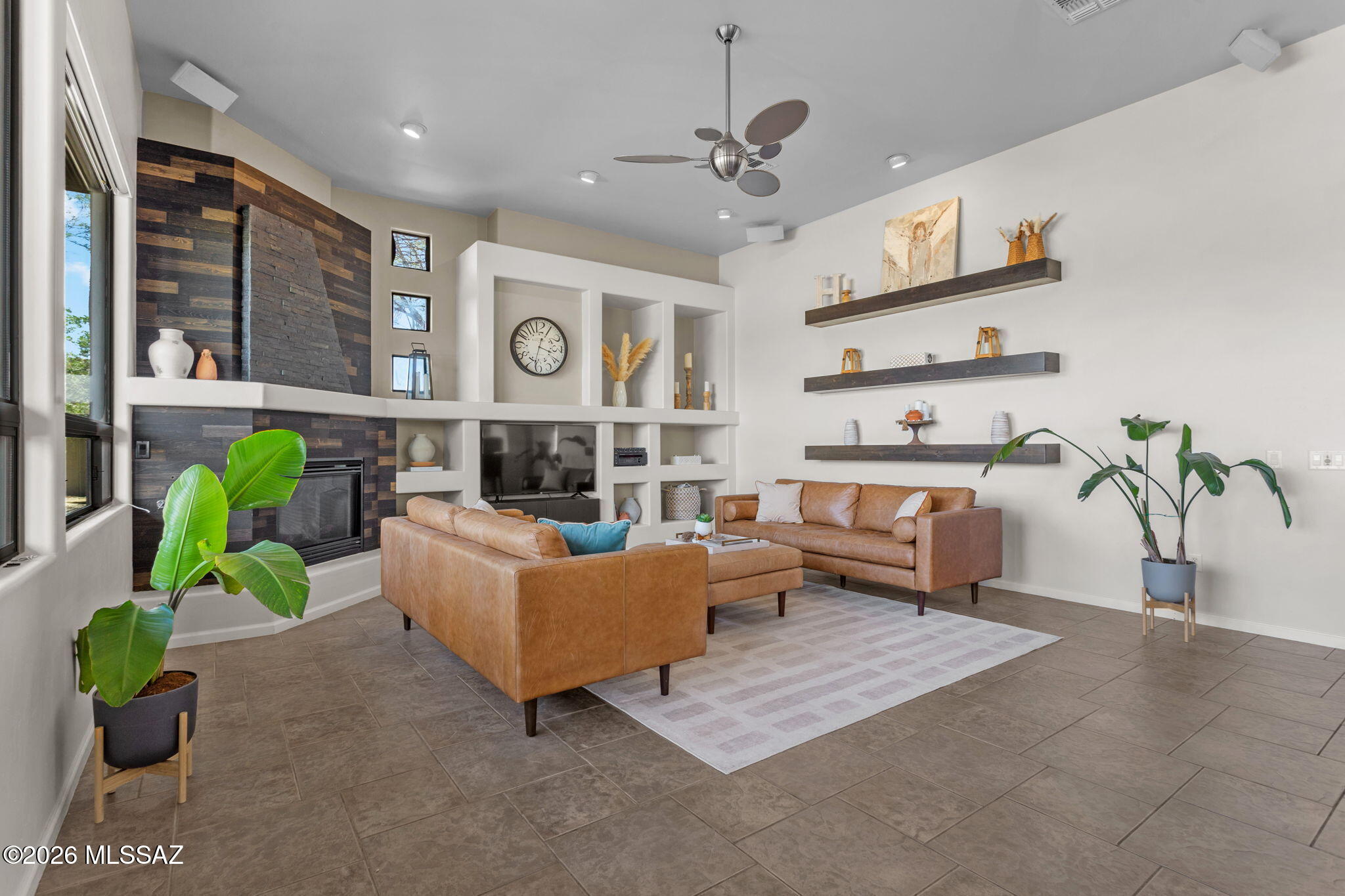 16861 South Ocotillo View Road Vail, AZ 85641 - Photo 17 of 50 Living Room