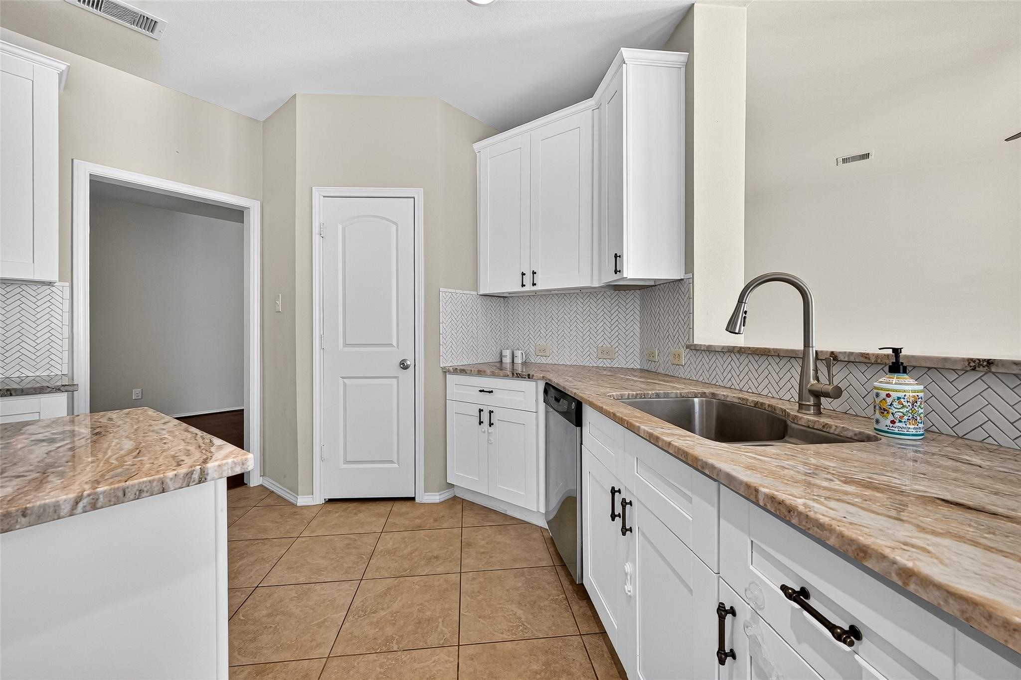 2606 Waterbrook Lane Rosenberg, TX 77471 - Photo 18 of 49