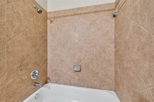 $2,450 | 2606 Waterbrook Lane, Rosenberg, TX 77471