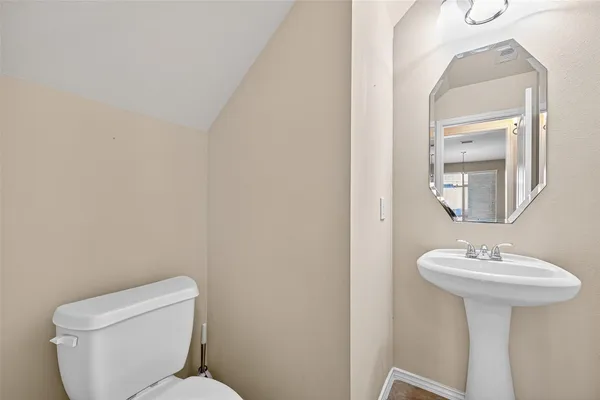 $2,450 | 2606 Waterbrook Lane, Rosenberg, TX 77471