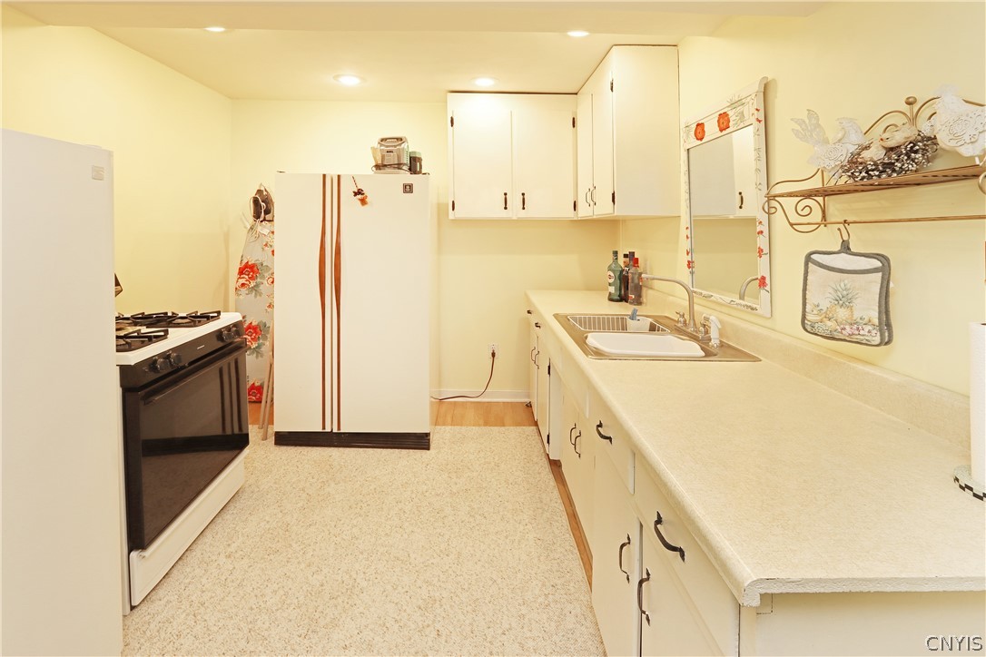 3293 West Lake Road Cazenovia, NY 13104 - Photo 41 of 50