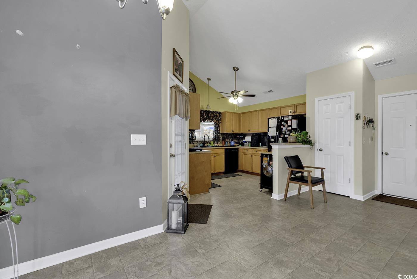 242 Four Leaf Lane Murrells Inlet, SC 29576 - Photo 13 of 30