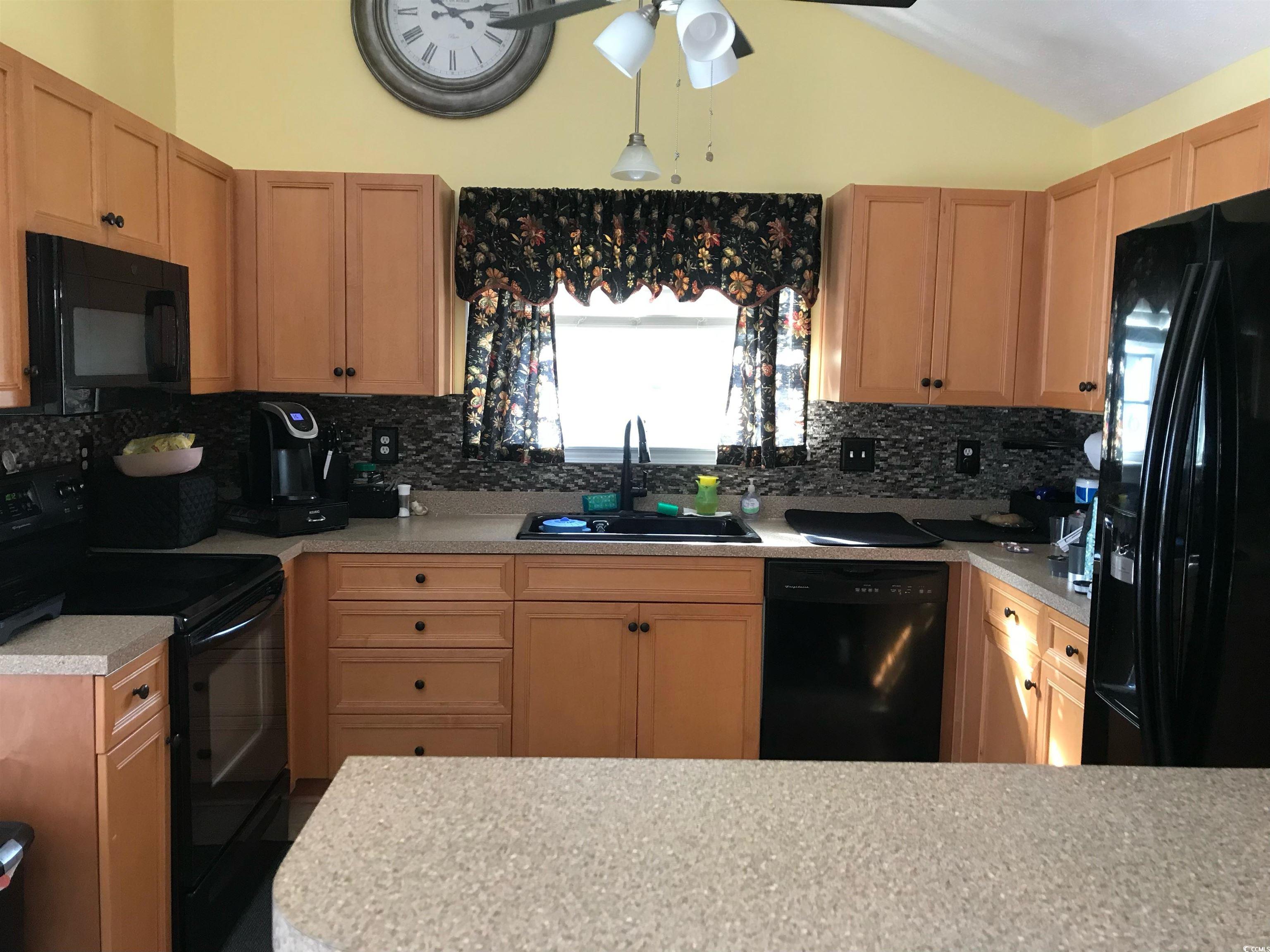 242 Four Leaf Lane Murrells Inlet, SC 29576 - Photo 15 of 30