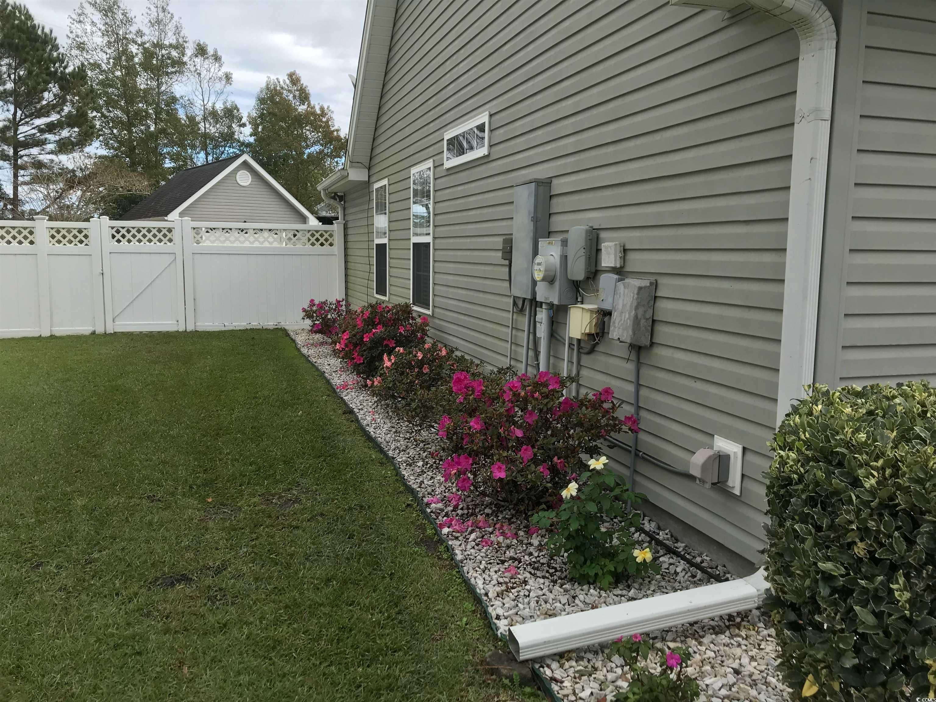 242 Four Leaf Lane Murrells Inlet, SC 29576 - Photo 5 of 30