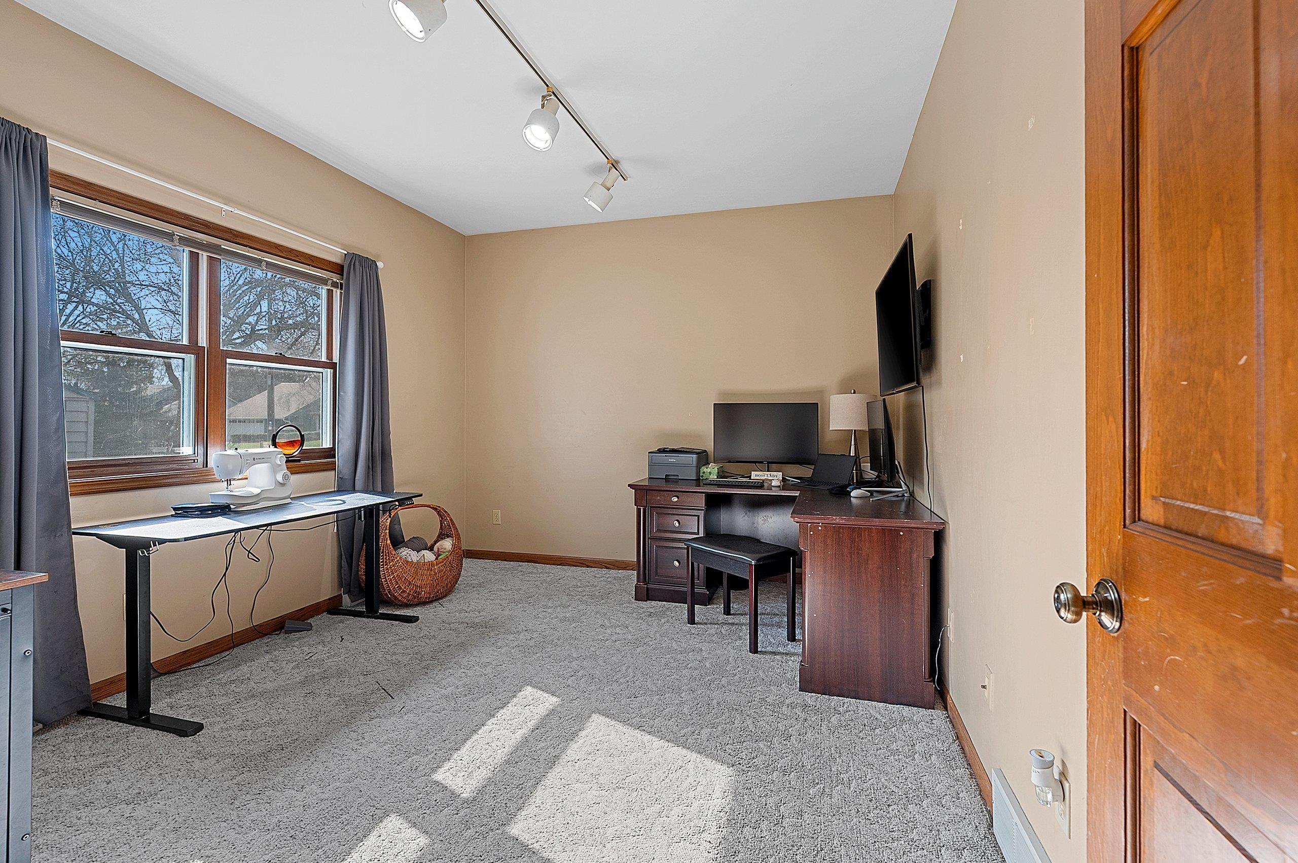3400 North Rankin Street Appleton, WI 54911 - Photo 17 of 41