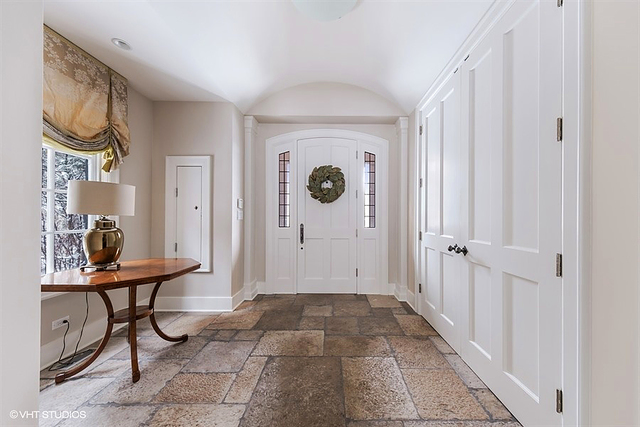 945 Private Road Winnetka, IL 60093 - Photo 2 of 43