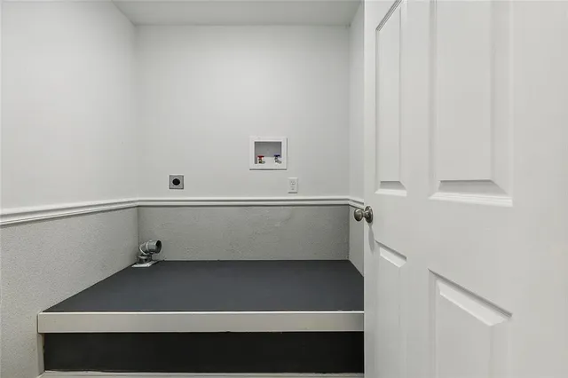 $349,000 | 324 South Roadway Street, Unit N31, New Orleans, LA 70124