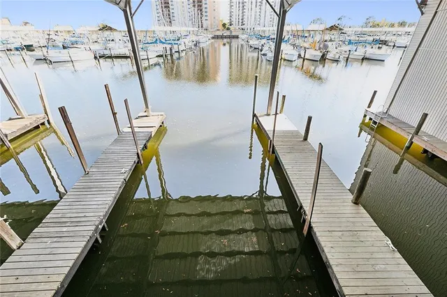 $349,000 | 324 South Roadway Street, Unit N31, New Orleans, LA 70124