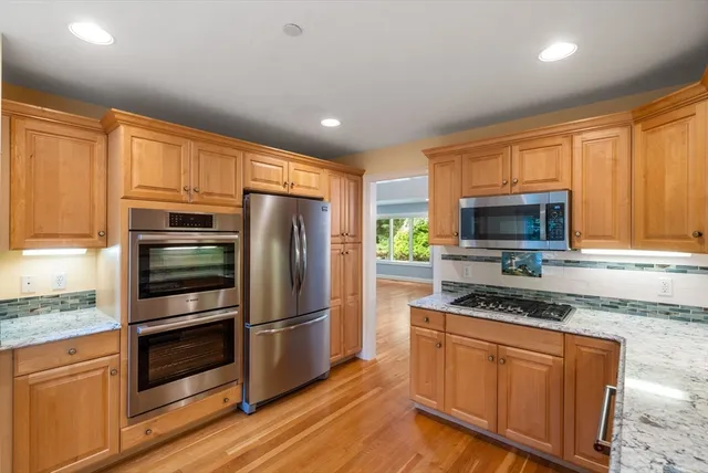 $1,095,000 | 1605 Wisteria Way, Unit 1605, Wayland, MA 01778