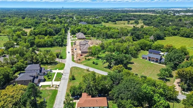 an aerial view of multiple house