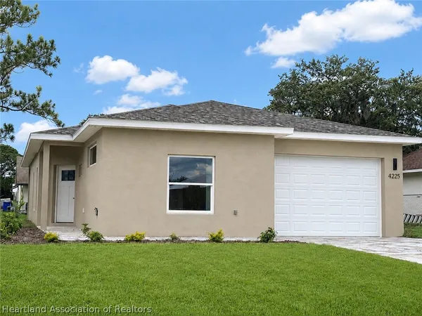 $239,900 | 4225 Elson Avenue, Sebring, FL 33875