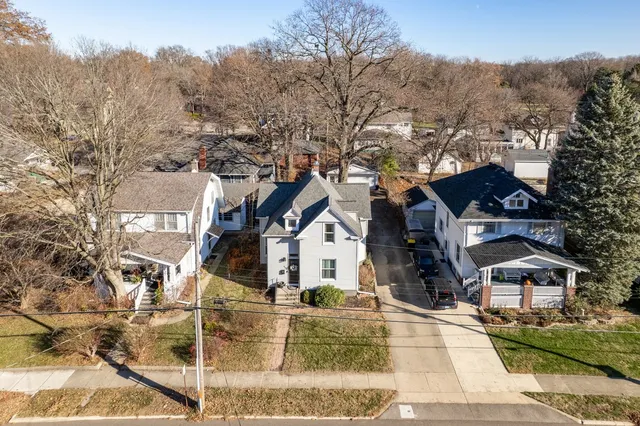 $209,900 | 802 South Fell Avenue, Normal, IL 61761