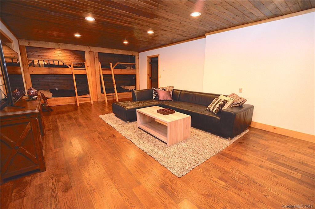 66 Rumble Ridge Maggie Valley, NC 28751 - Photo 21 of 24 Gallery Image 21