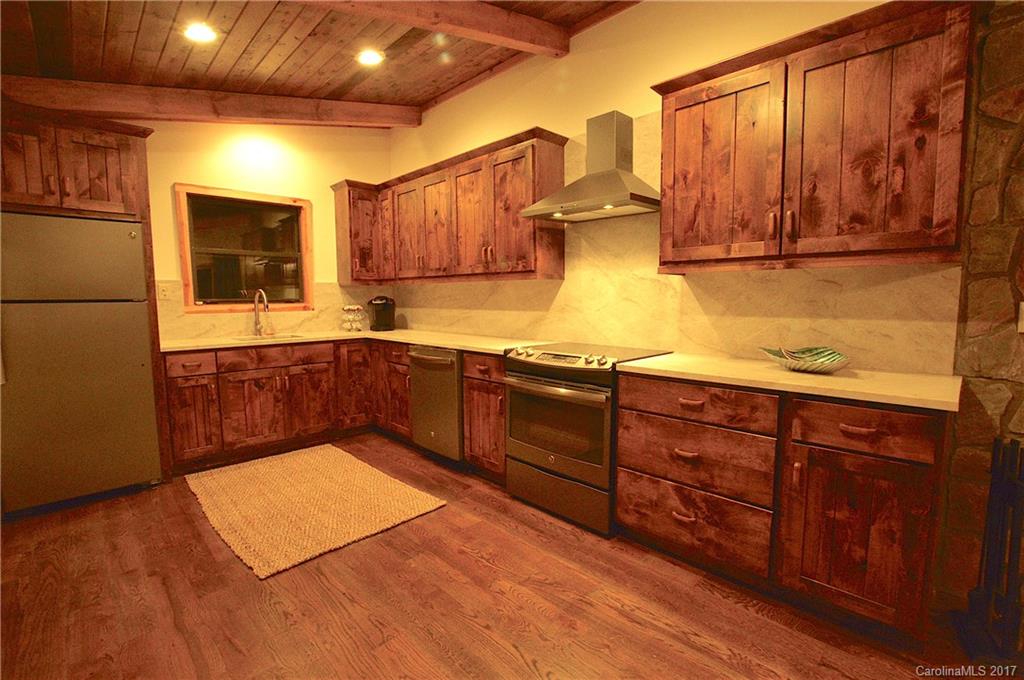 66 Rumble Ridge Maggie Valley, NC 28751 - Photo 4 of 24 Gallery Image 4
