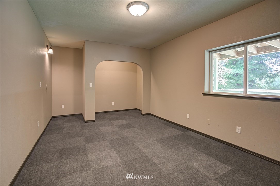 4219 Wishkah Road Aberdeen, WA 98520 - Photo 11 of 35 Gallery Image 11