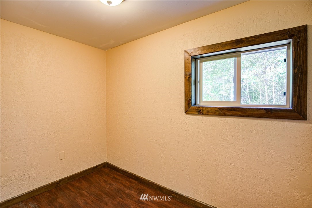 4219 Wishkah Road Aberdeen, WA 98520 - Photo 19 of 35 Gallery Image 19