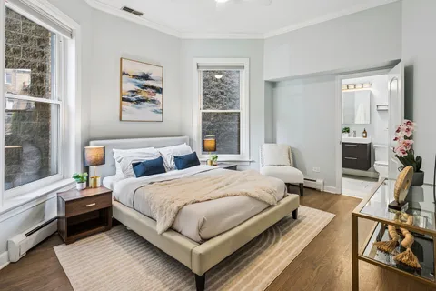 $575,000 | 3762 North Fremont Street, Unit 1S, Chicago, IL 60613