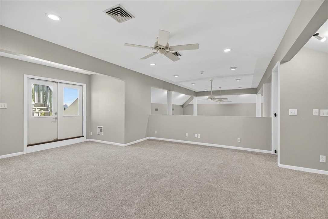 2303 Edgewater Court Rockport, TX 78382 - Photo 26 of 40