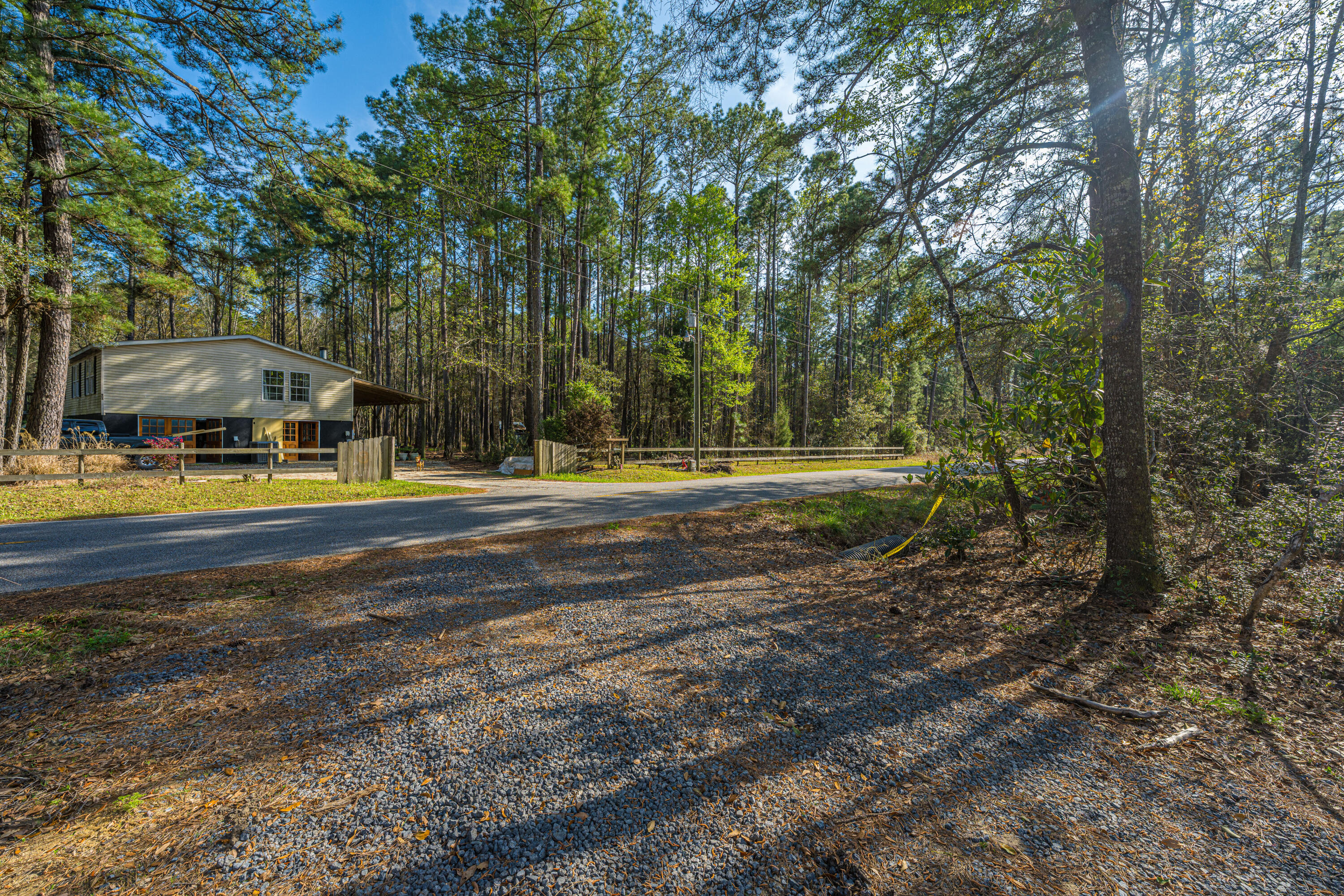 808 Society Road McClellanville, SC 29458 - Photo 14 of 50 808SocietyRd016