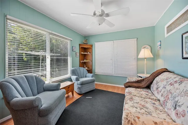 $350,000 | 556 Neponsit Drive, Venice, FL 34293