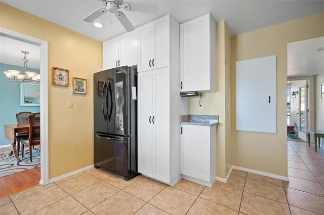 $350,000 | 556 Neponsit Drive, Venice, FL 34293