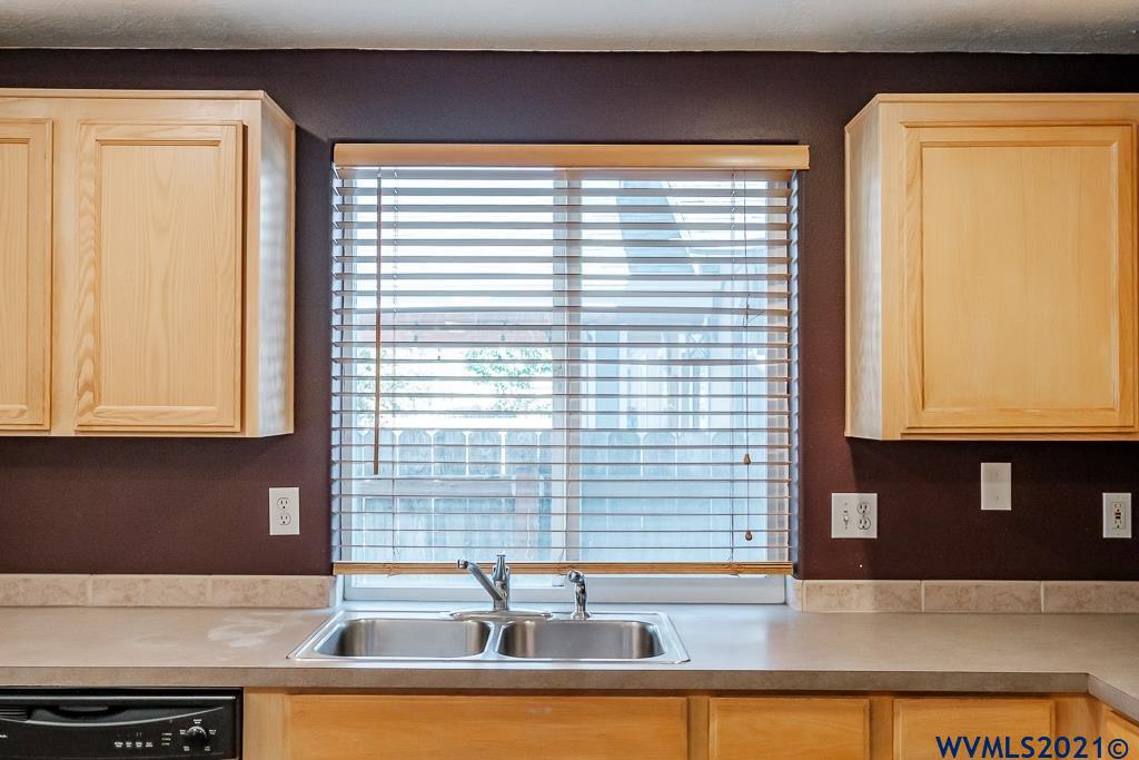1409 Briar Road Independence, OR 97351 - Photo 14 of 36 Gallery Image 14