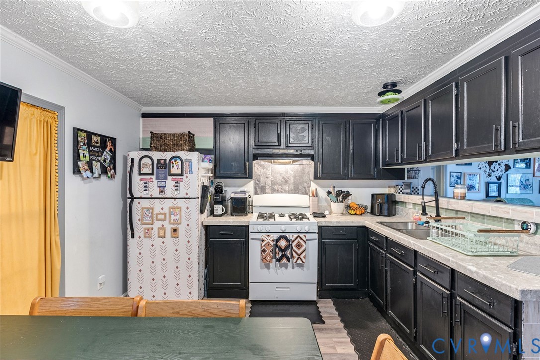 730 5th Street Southwest Charlottesville, VA 22902 - Photo 7 of 18